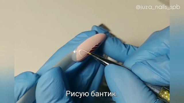 Ёлочная игрушка на ногтях ? зимний дизайн ногтей, маникюр на Новый год 2020
