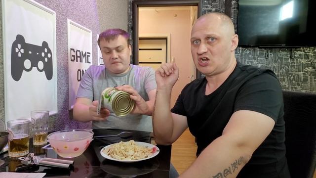 Магазин светофор - Пробуем шампиньоны резанные в банке за 99 рублей. смотреть онлайн