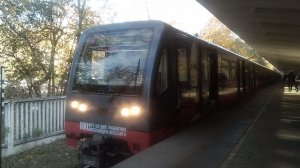 Москва. Поезд «Русич» в окраске «800 лет Александру Невскому» 1. 10 октября 2021