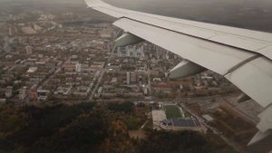 Самолет, посадка в Перми октябрь 2022