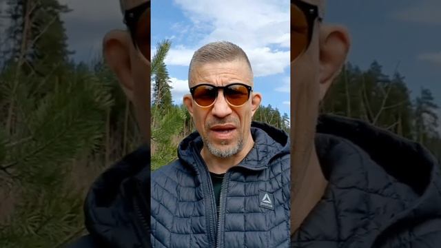 Самый неприятный момент в отношениях или жизнь это боль. смотреть онлайн