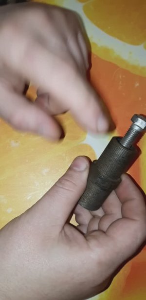 Съемник генератора скутера 50-150 кубов