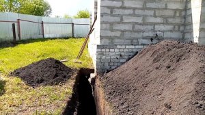 Выкопали Траншею под Фундамент ПРИСТРОЙКИ. СТРОИМ ДОМ. 20 мая 2020г.