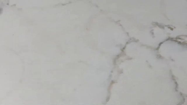 КВАРЦЕВЫЙ АГЛОМЕРАТ КУХОННАЯ СТОЛЕШНИЦА МОЕМ КВАРЦЕВУЮ СТОЛЕШНИЦУ раковина GROHE смотреть онлайн