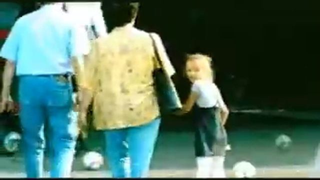 Креативная реклама - Adidas Euro 2000 смотреть онлайн