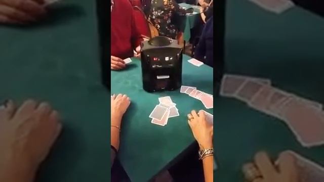 Automatic Card Shuffler | Cards Distribution | Dealing Machine