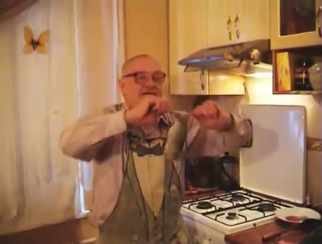 Селёдка под шубой. Видеорецепт приготовления