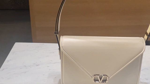 Италия итальянский стиль и мода: DOLCE&GABBANA, VALENTINO Французский стиль CHLOE