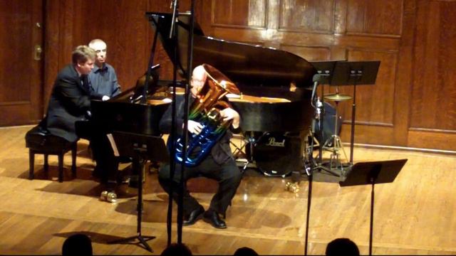 Flight of the Bumble Bee смотреть онлайн