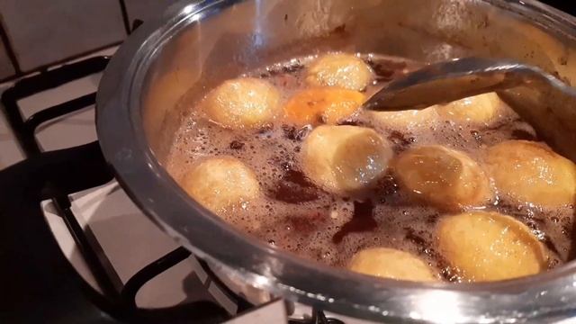 Инжир  с острым перцем и корицей, варю варенье.