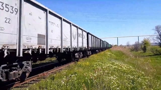 Грузовой поезд Березино - Бессарабка. Тепловоз 2ТЭ116-1152. Станция Бессарабская смотреть онлайн