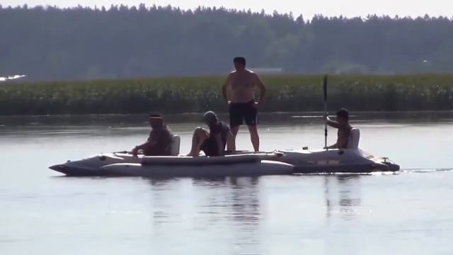 Катамаран для рыбалки и отдыха смотреть онлайн