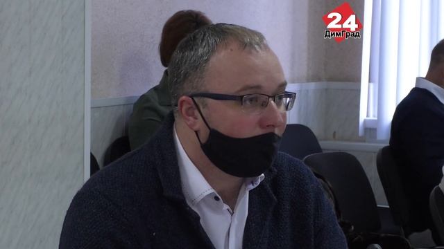 МОСТ ВЛЮБЛЕННЫХ, НАБЕРЕЖНАЯ ВЕРХНЕГО ПРУДА, ЭЛЕКТРИФИКАЦИЯ И ВОДОПОНИЖЕНИЕ смотреть онлайн