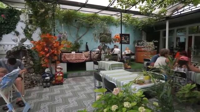 В кафе Фортуна, Николаевка, Крым смотреть онлайн