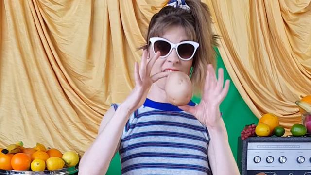 Sneezing Fit смотреть онлайн