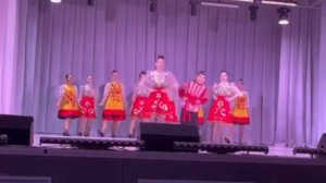 танец гусачёк. группы "фантазия"?