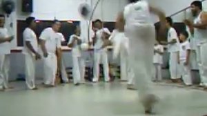 CAPOEIRA AZÂNIA CDO