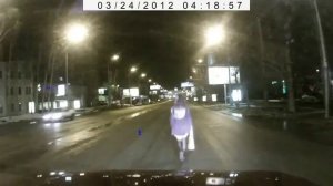 Шла Саша по шоссе . . .