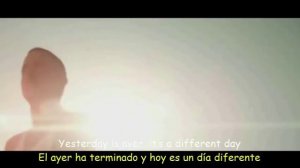 Eminem - Love The Way You Lie ft. Rihanna (Lyrics & Sub Español) Official Video