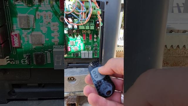 Добавляем пульт для ворот came смотреть онлайн