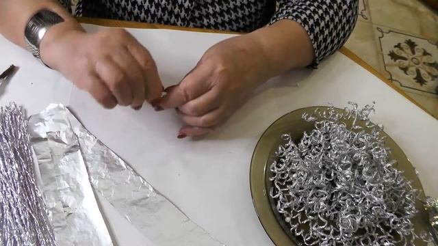 Кружевная ива из фольги.