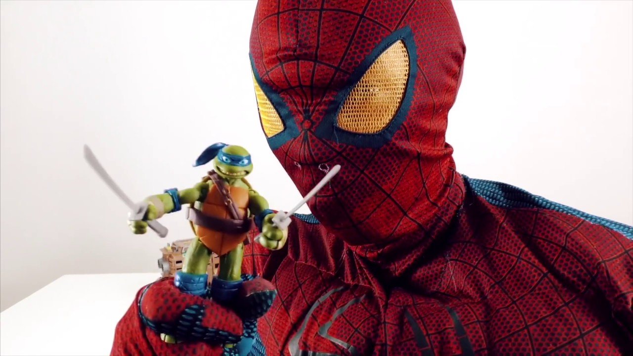 человек паук против черепашек ниндзя. паук черепашки ниндзя. включи человек паук и черепашка ниндзя. черепашки ниндзя и человек паук мультфильм. черепашки ниндзя и человек паук мультфильм.