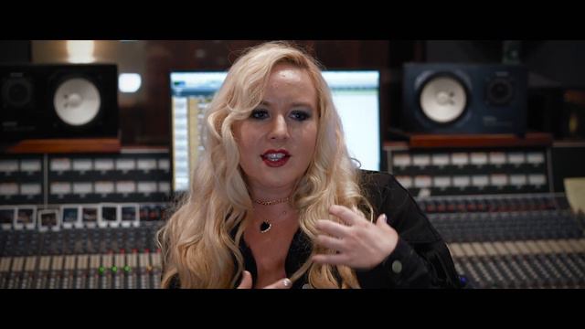 What Goes Into Making a Violin Sample Pack? Ginny Luke Explains  LANDR Samples