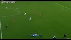 Вратарь сам забил гол