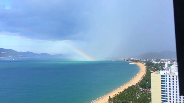 Радуга над морем Нячанг Вьетнам