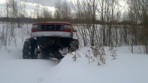 дорога на дальний безим форд F350 по снегу