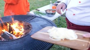 Рецепт. Осьминоги гриль с овощами. Готовим на Везувии с Глебом Астафьевым