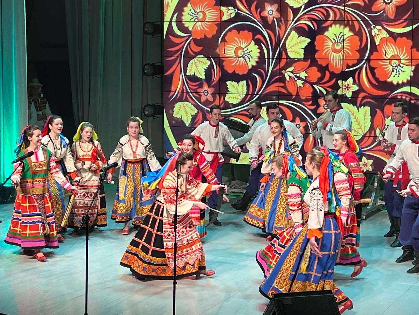 Концерт в посольстве Белоруссии, город Москва. 08.12.2021 г. смотреть онлайн