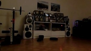 JVC HX Z1R plays Jamie xx- All Under One Roof Raving