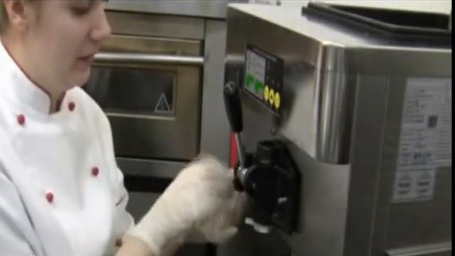 Очистка фризера Koreco смотреть онлайн