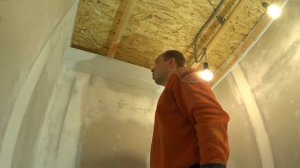 БЮДЖЕТНЫЙ ПОТОЛОК СВОИМИ РУКАМИ.