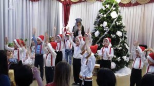 Танец Дедов Морозов