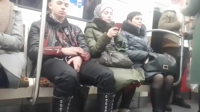 От Станция Рыбацкое до Станция жд .проспект славы