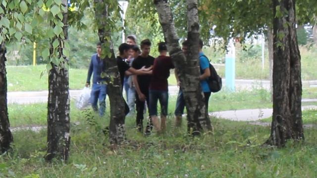 СОЦИАЛЬНЫЙ ЭКСПЕРИМЕНТ\ИЗБИВАЮТ МАЛЬЧИКА\РАВНОДУШИЕ ЛЮДЕЙ!!!