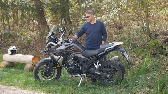 RVM 500 BY JAWA || DOSTUPNÉ CESTOVNÍ ENDURO смотреть онлайн