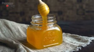 ДАЙТЕ МЕД КЛУБНИКЕ! И Готовьте ЯЩИКИ Для Сбора Большого Урожая. Ягода Будет Крупная и СЛАЩЕ МЕДА!