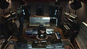 Deadmau5 RANTS about Kicks