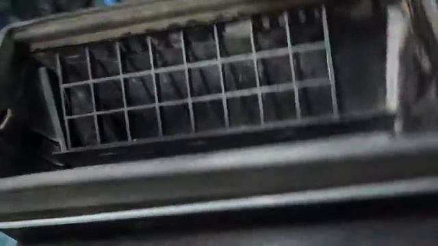 Нива=кран отопителя и запах гари в салоне смотреть онлайн