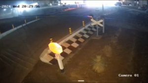 😱В Узбекистане поезд протаранил легковой автомобиль на переезде

Пять человек погибли.