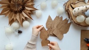 Объёмные снежинки из крафт пакетов