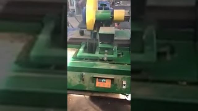 Отрезной станок для топливного брикета. Порезка, резка, нарезка брикета брикета смотреть онлайн