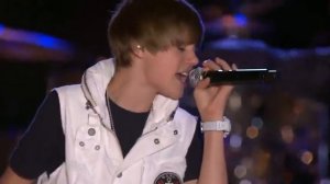 Justin Bieber Baby  live Macy's 4th of  July HD