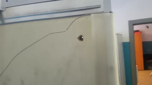 установка навесного испарителя в холодильник аристон смотреть онлайн