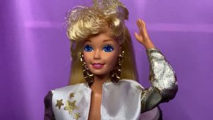 Длинные волосы. Помог волшебный порошок?. Распаковка и обзор Барби Barbie Hollywood Hair 1992 года.