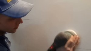 шлифовка стен под покраску шлифмашинкой Bosch PEX 300