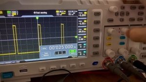 FNIRSI 1014D - How to use the signal generator